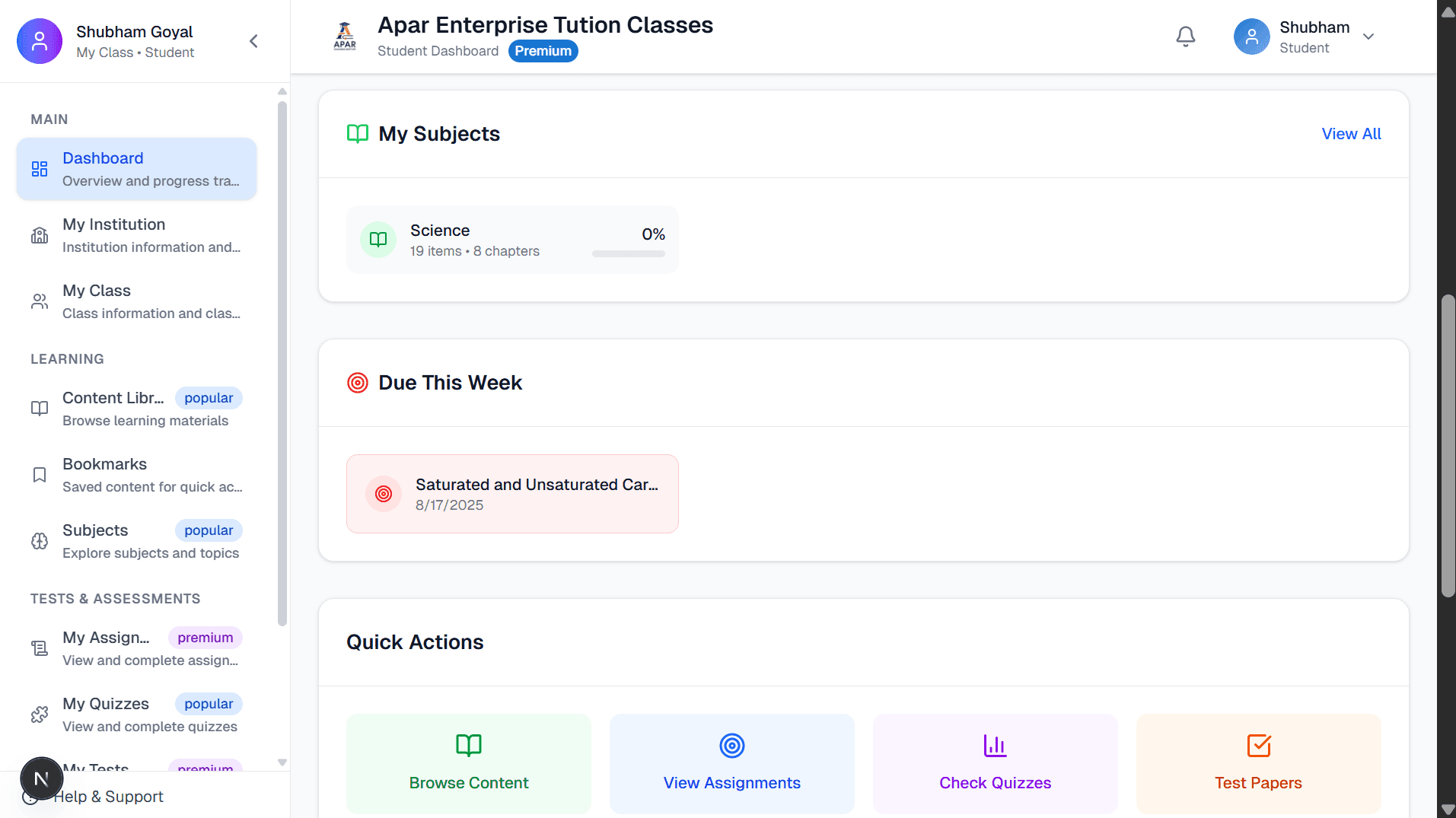 Student main dashboard with class overview and quick actions